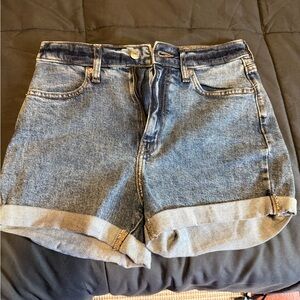 Wild Fable Shorts Size 4/27